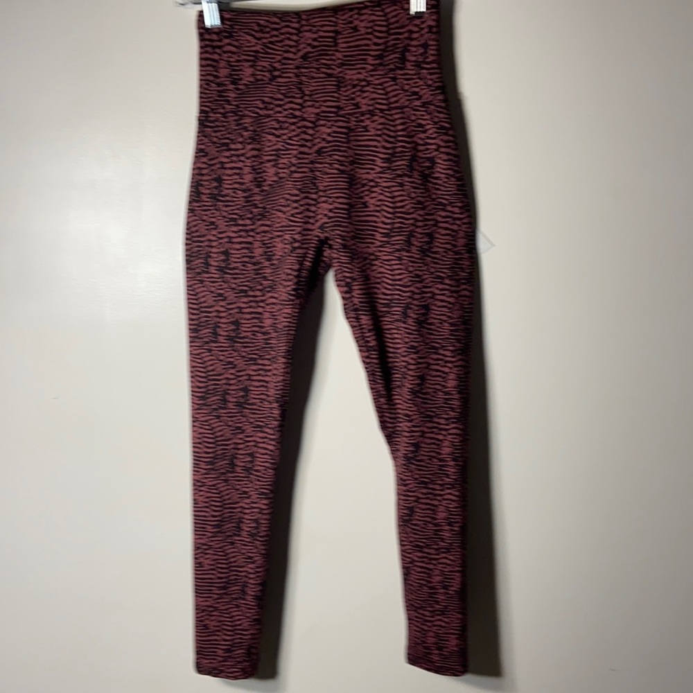 ECHT Booty Scrunch Bum Leggings
